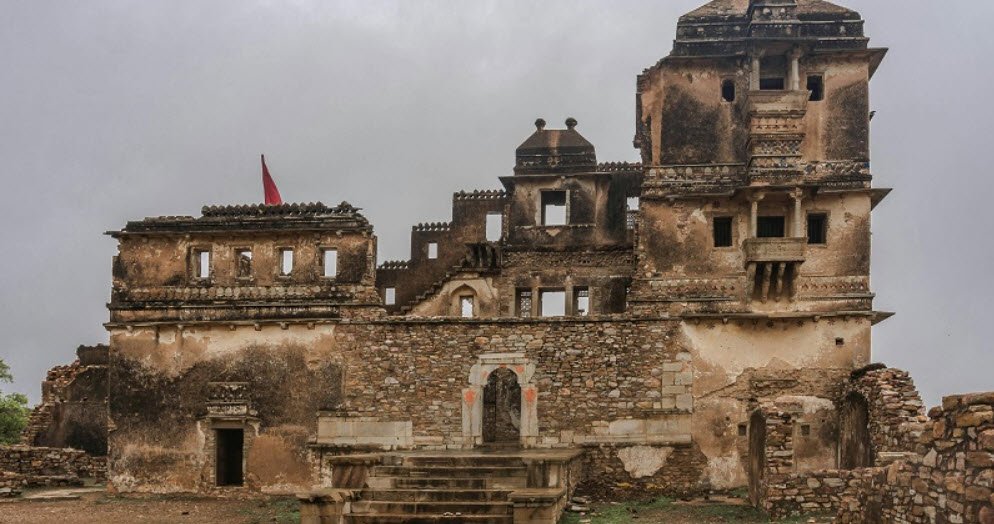 Naugaon Fort, India